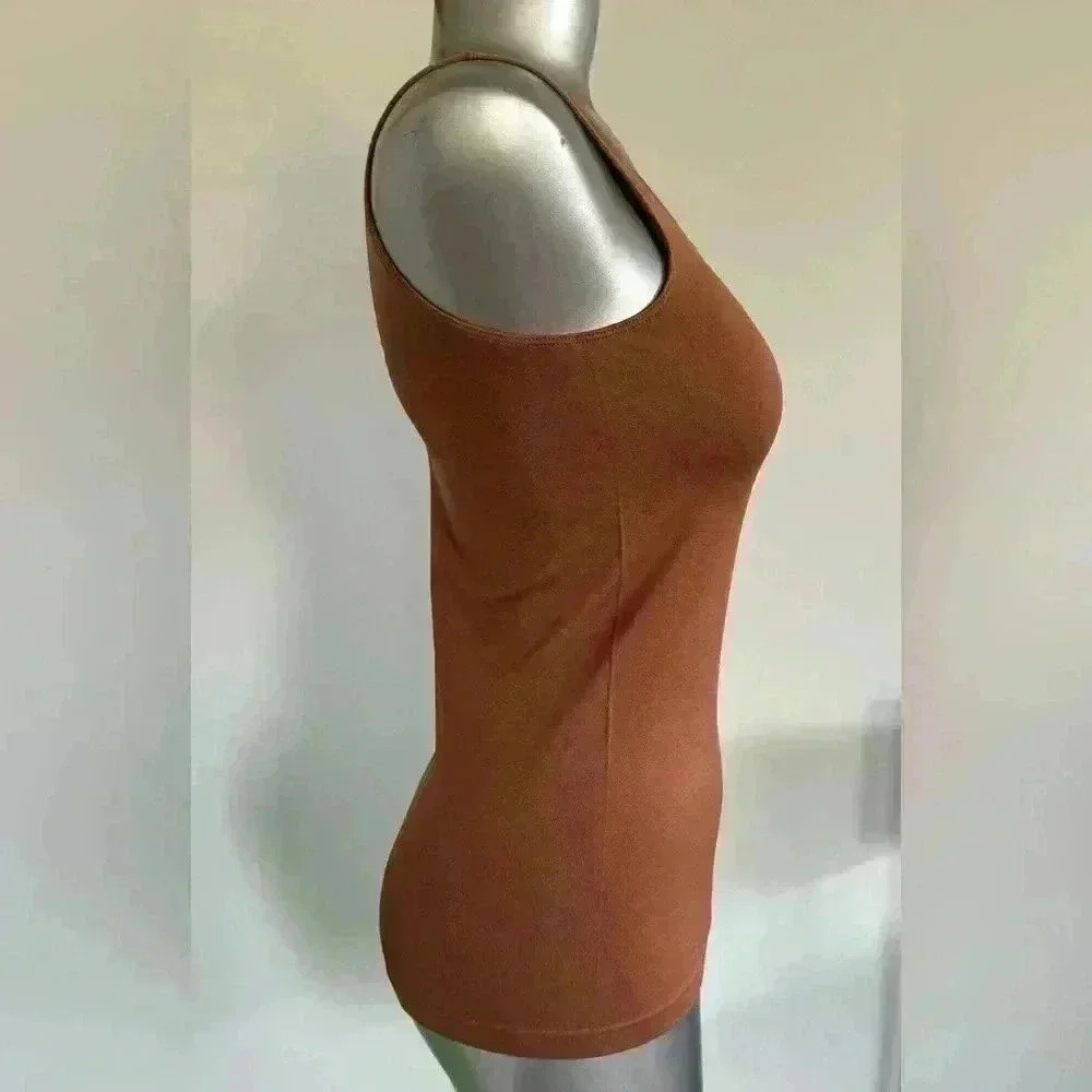 Free 🆕Smoothing Tank Top - Picture 4 of 14
